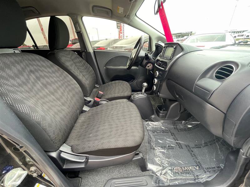 Used 2016 Mitsubishi i ES image 15