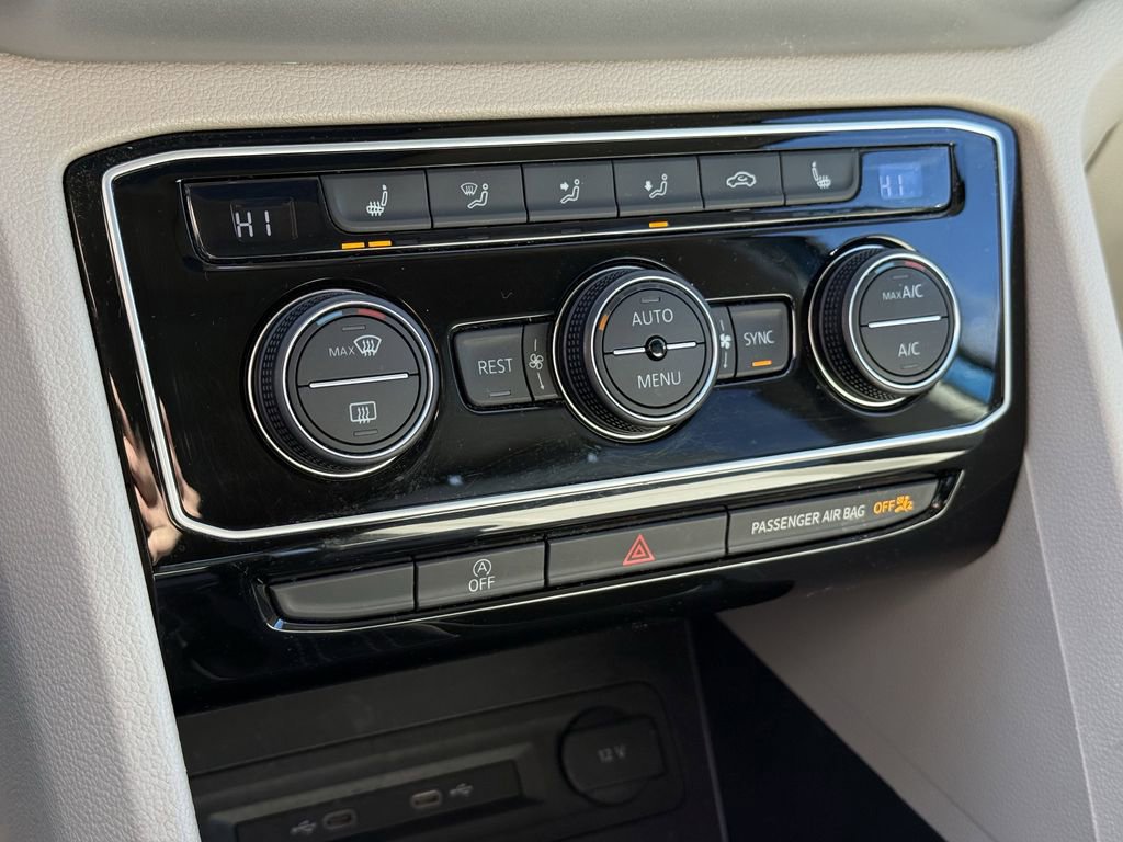 Used 2022 Volkswagen Atlas SEL image 27