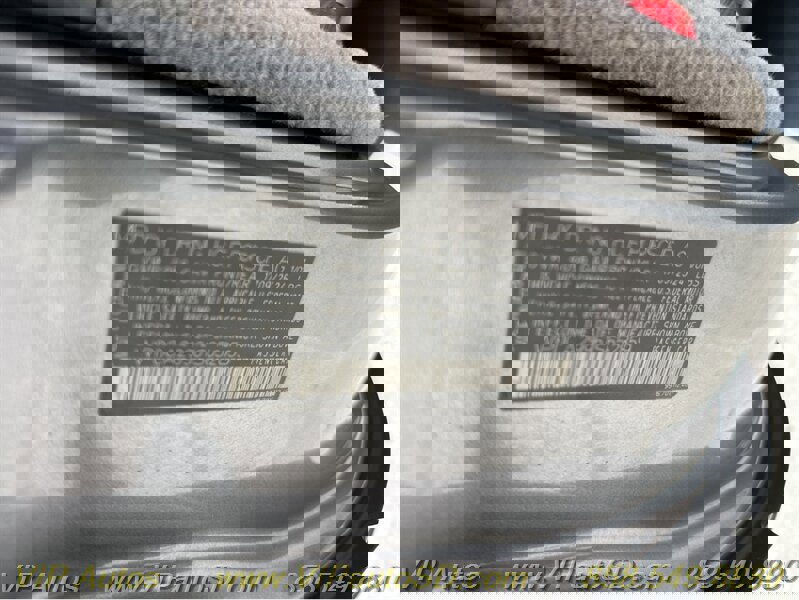 Used 2001 Porsche 911 Carrera 4 image 37