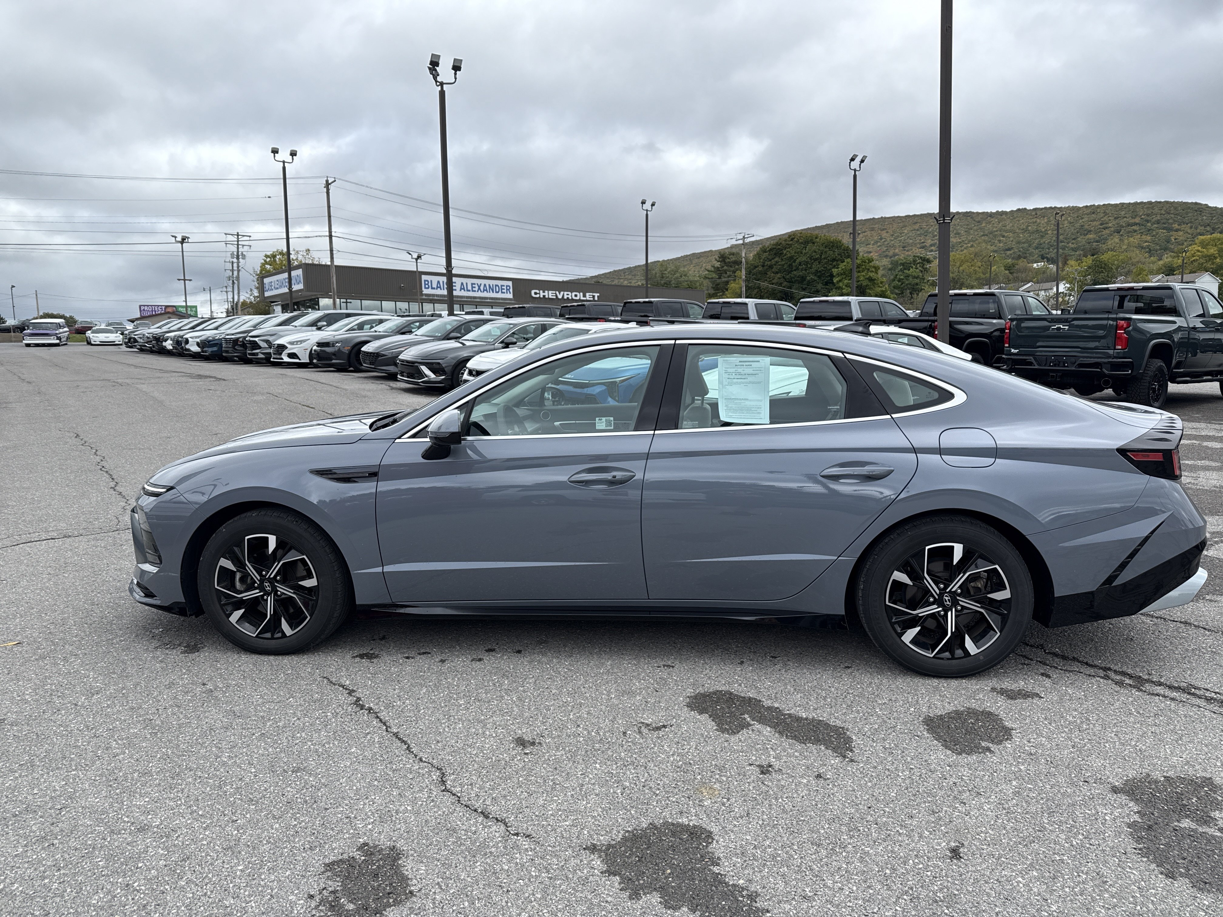 Used 2024 Hyundai Sonata SEL AWD/4WD image 6