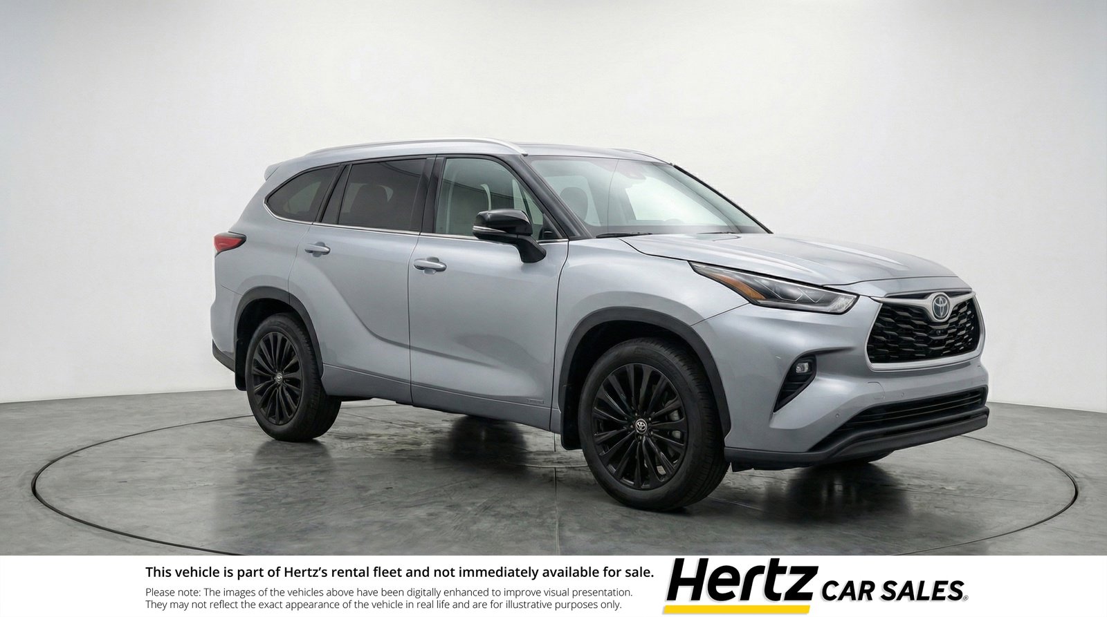 Used 2025 Toyota Highlander XSE image 1