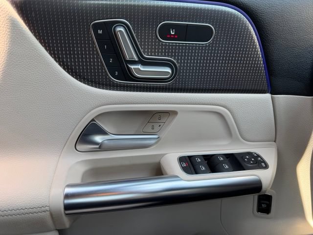 Certified 2023 Mercedes-Benz GLA 250 4MATIC image 16