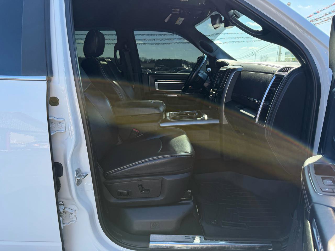 Used 2018 RAM 2500 Limited image 20