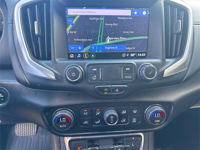 Used 2022 GMC Terrain SLT w/ Infotainment Package II image 30