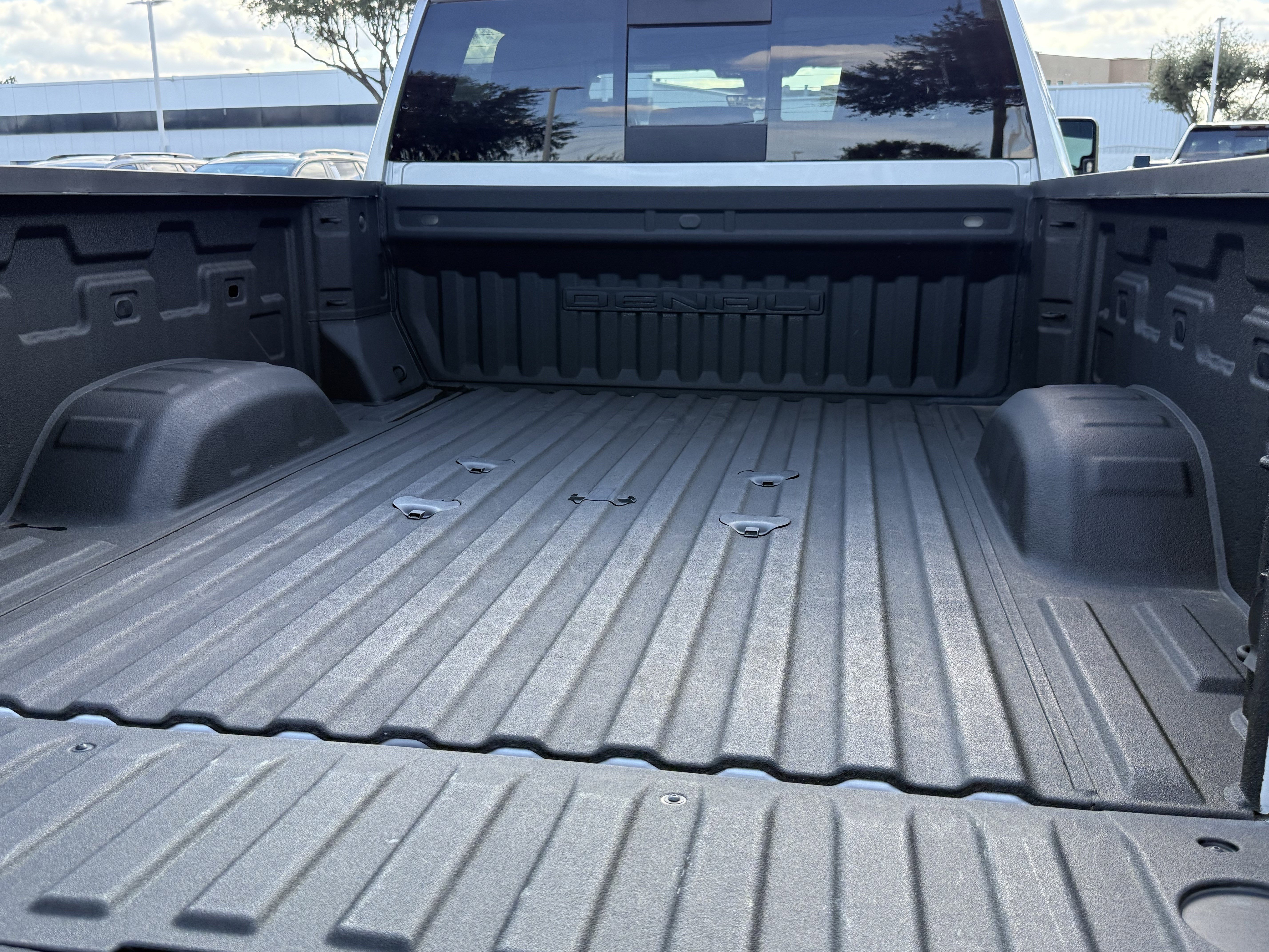 Used 2023 GMC Sierra 2500 Denali w/ Denali Ultimate Package image 31