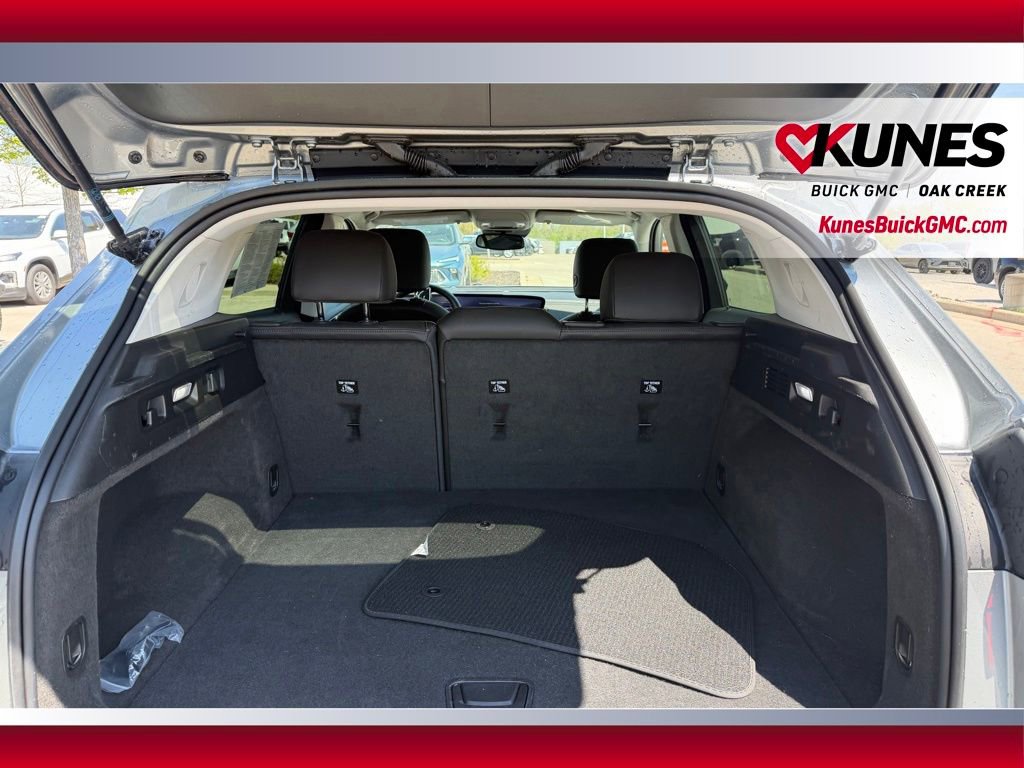 Used 2024 Buick Envision Preferred AWD/4WD image 4