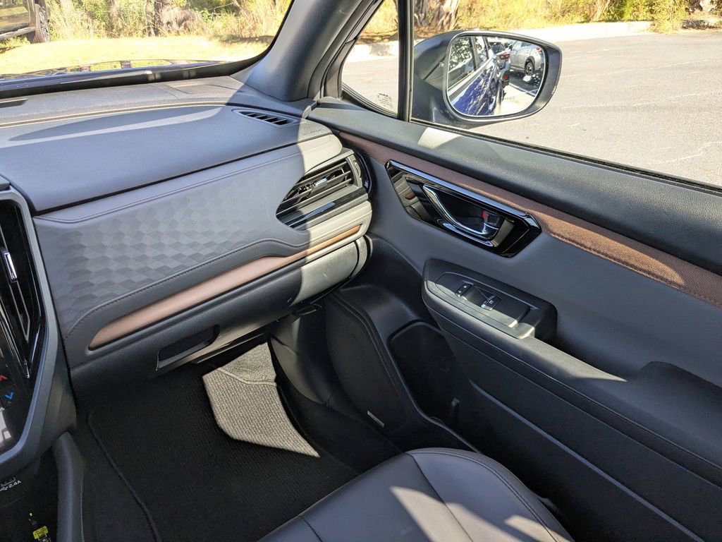 Used 2025 Subaru Forester Sport image 17