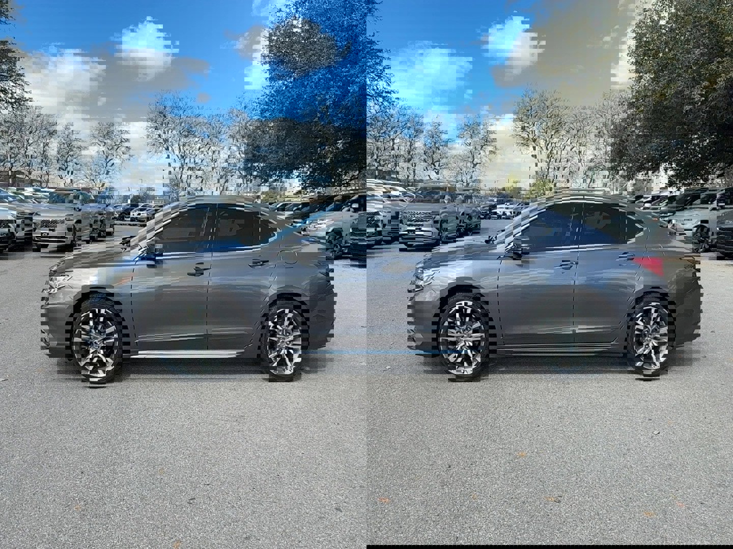 Used 2019 Acura TLX V6 w/ Advance Package image 3