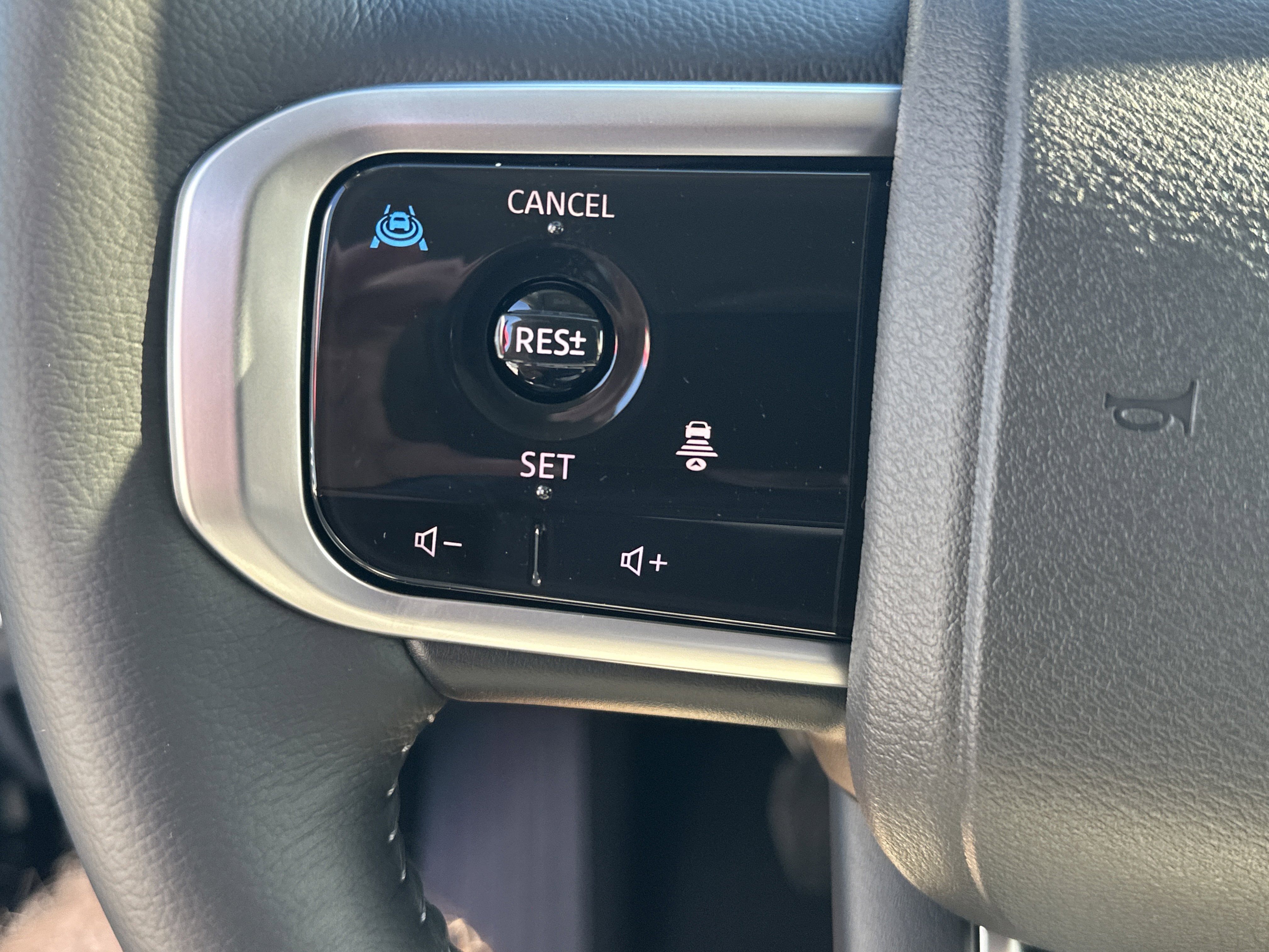 New 2026 Nissan Armada SV image 20