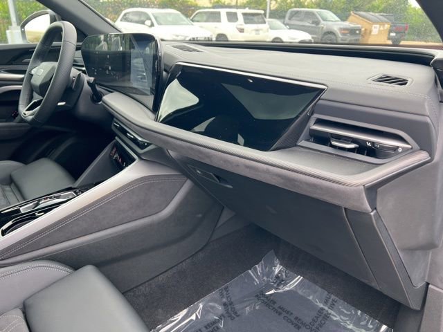 Used 2025 Audi SQ5 Premium Plus w/ Premium Plus Package image 30