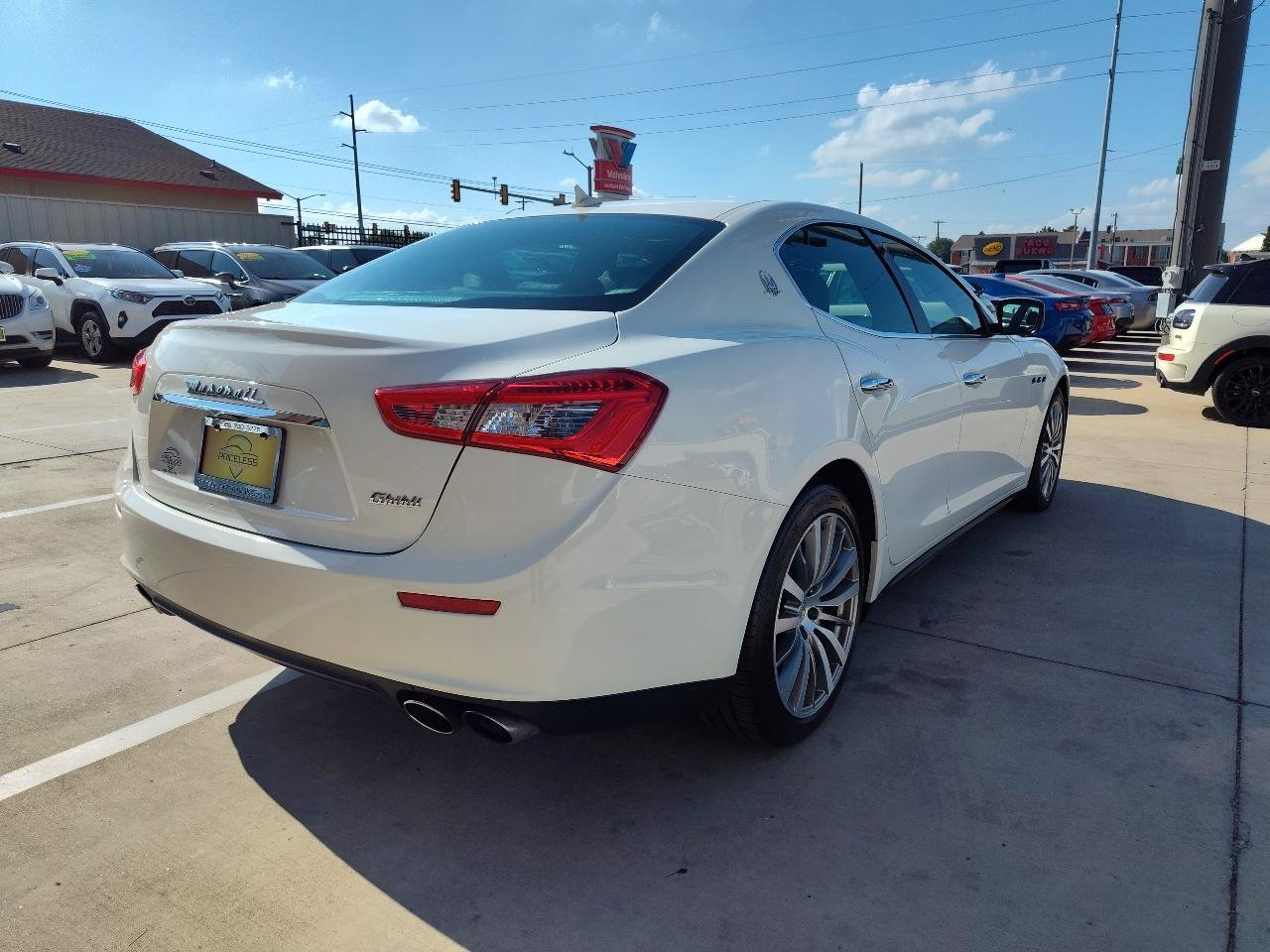 Used 2016 Maserati Ghibli RWD image 4