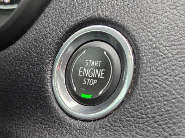 Certified 2019 Cadillac XT4 Premium Luxury FWD image 31