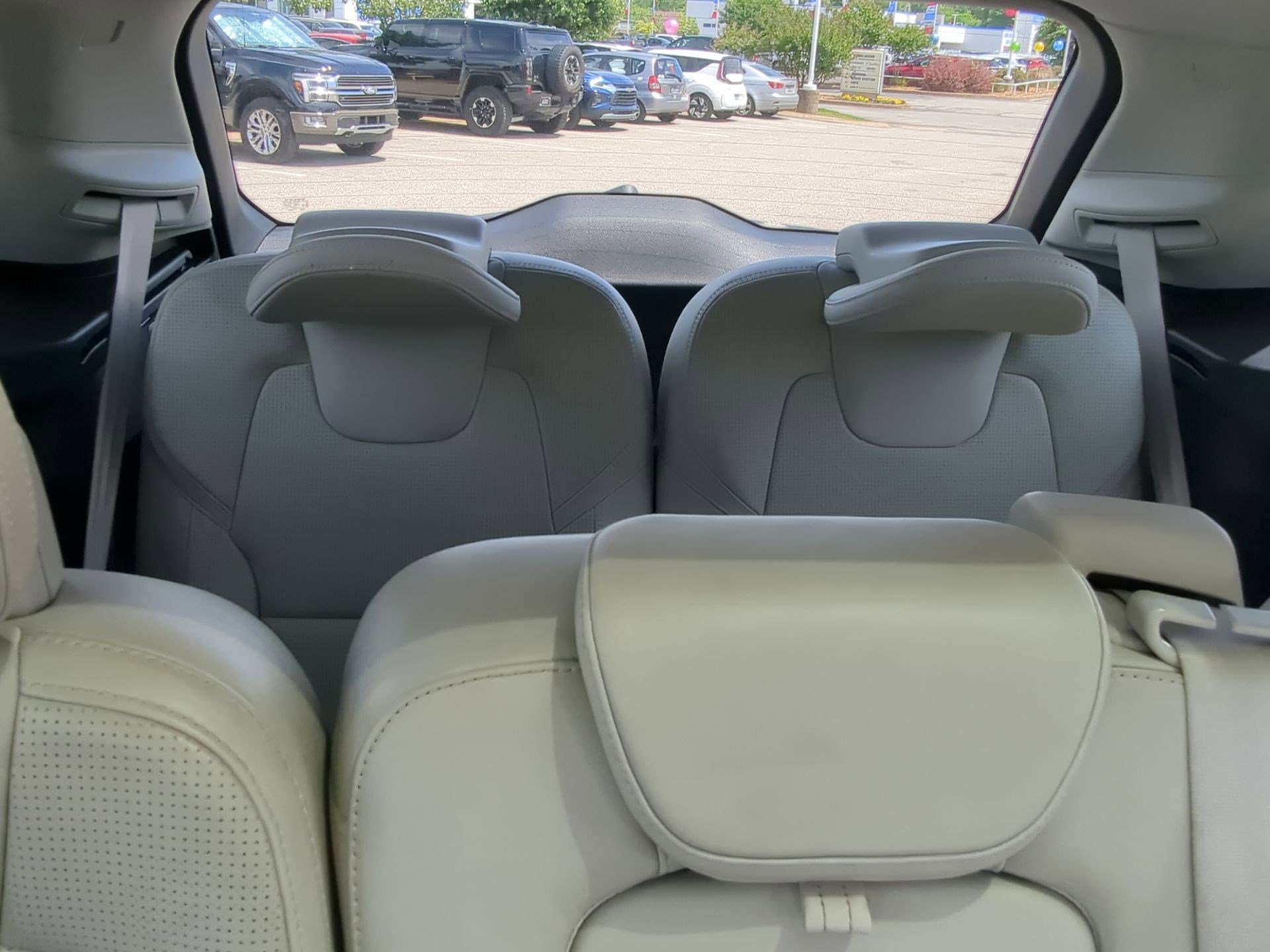 Used 2017 Volvo XC90 T8 Inscription w/ Vision Package AWD/4WD image 23