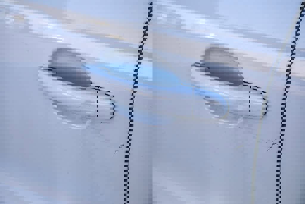 Used 2017 Volkswagen Tiguan S image 19