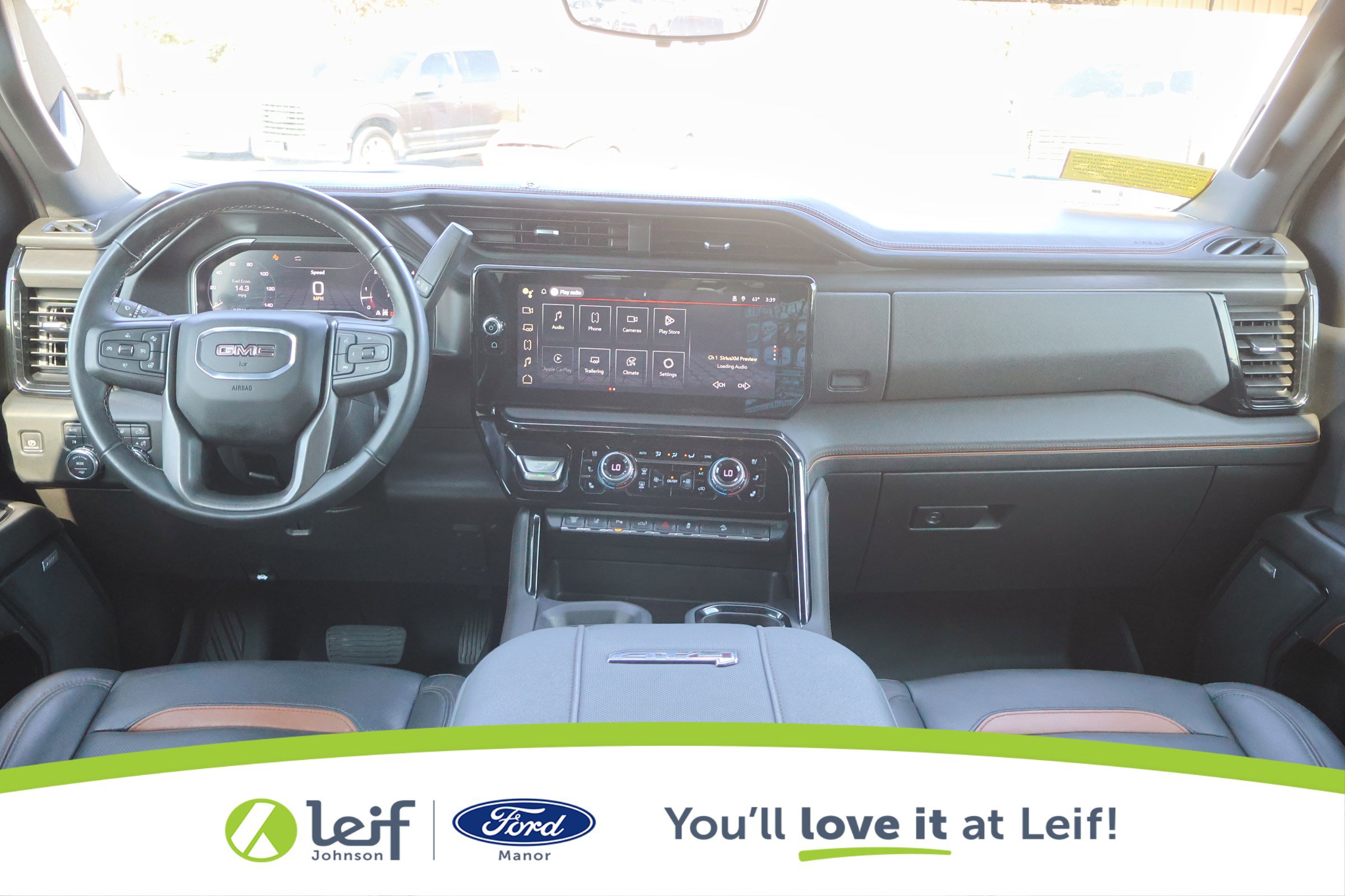 Used 2024 GMC Sierra 2500 AT4 w/ Technology Package image 24