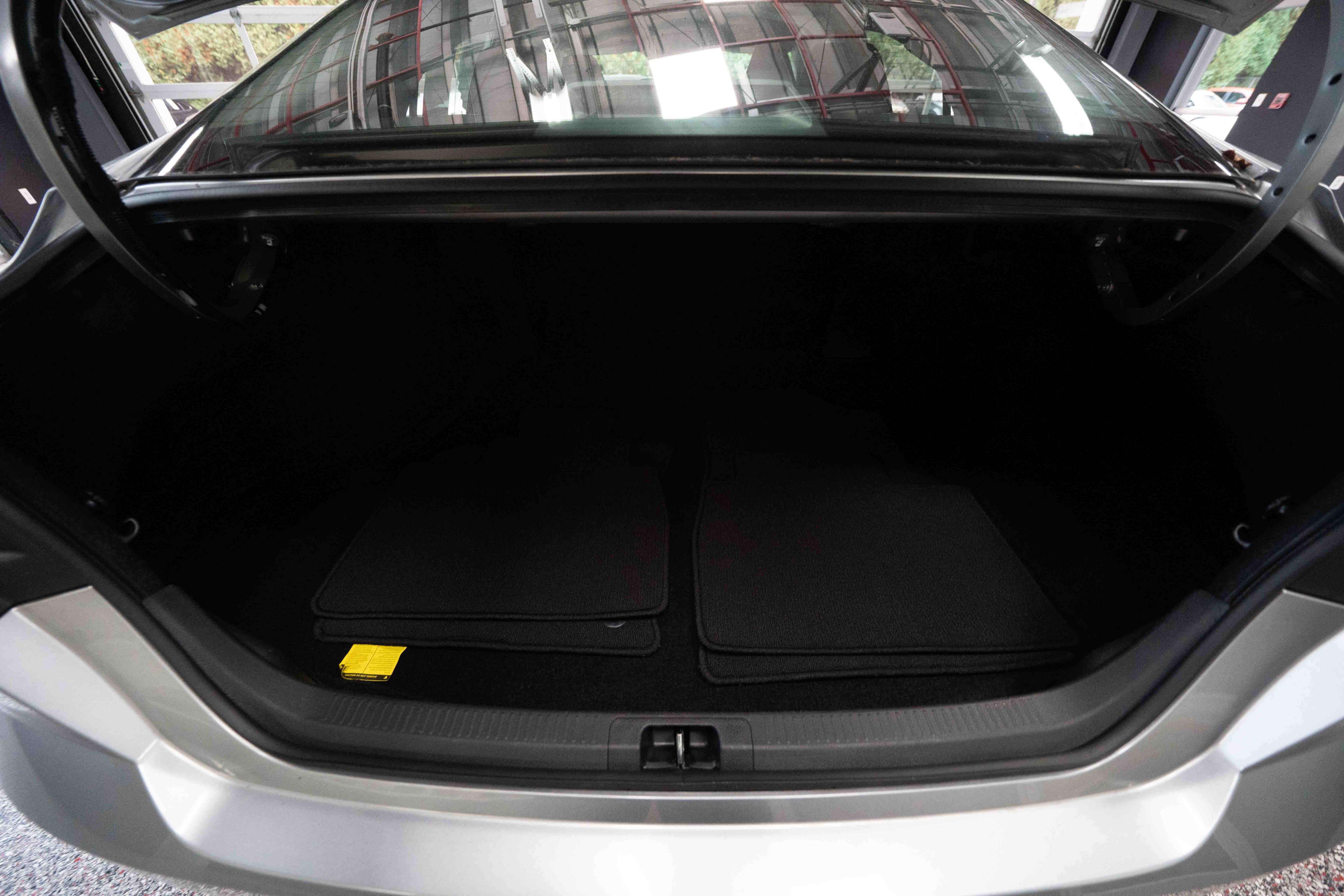 Used 2026 Toyota Camry LE FWD image 27