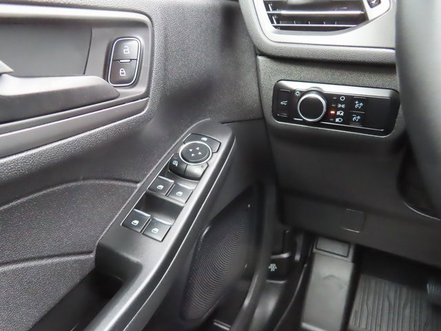 Used 2023 Ford Escape Active image 31