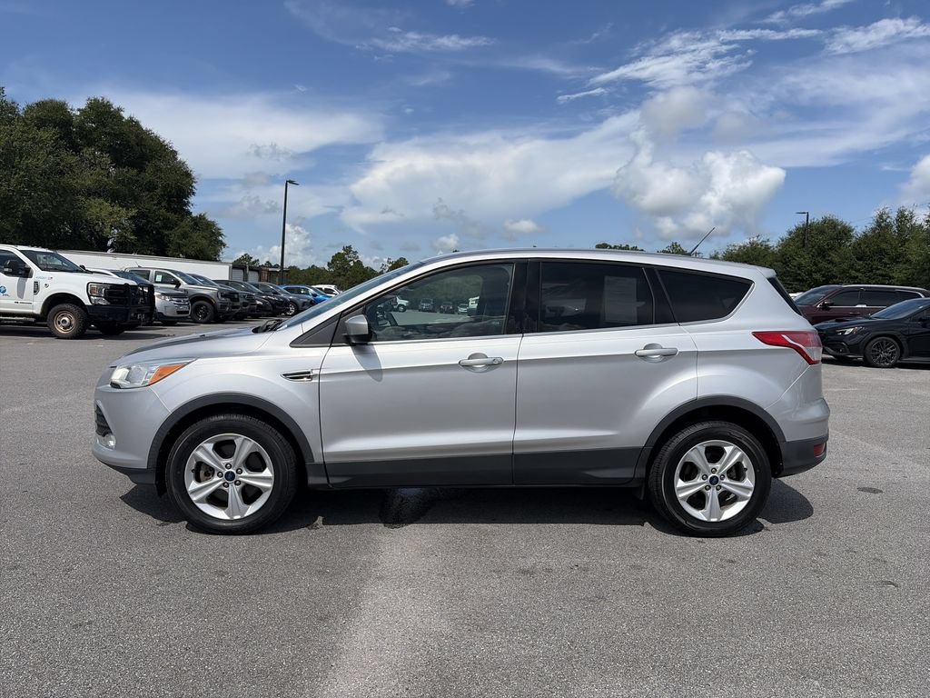 Used 2016 Ford Escape SE FWD image 6