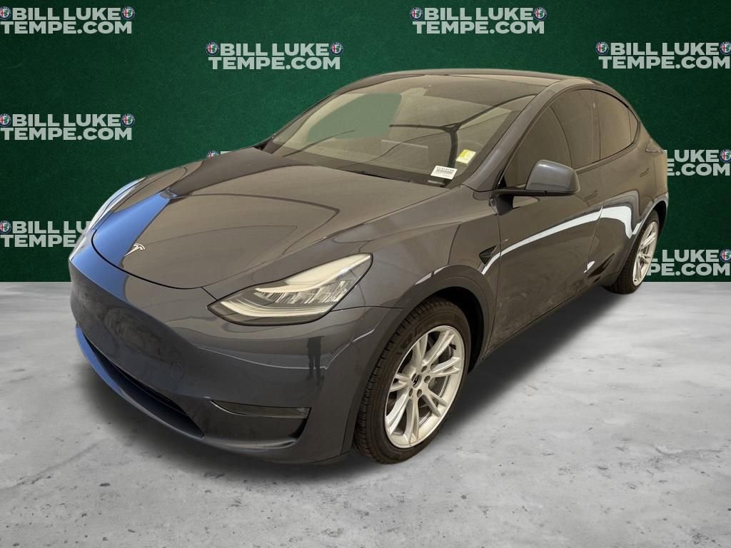 Used 2023 Tesla Model Y Long Range AWD/4WD image 8