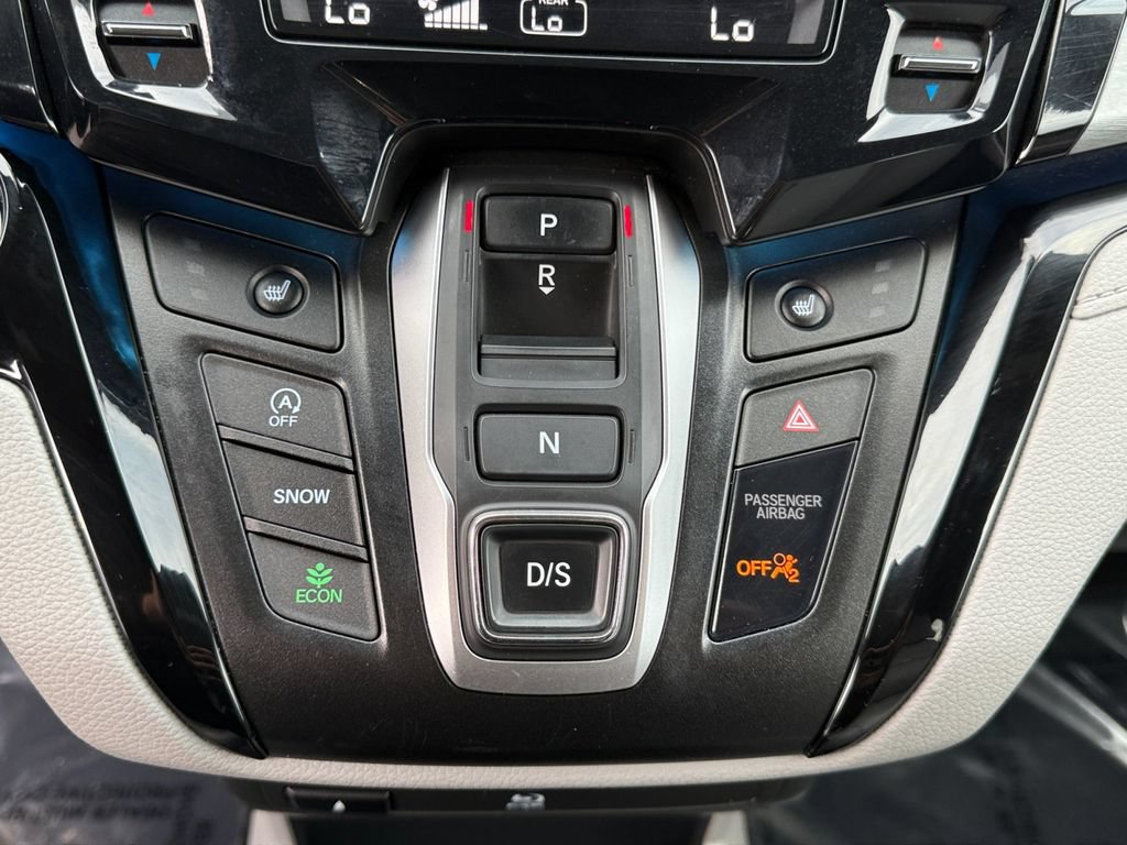 Used 2024 Honda Odyssey Touring image 18