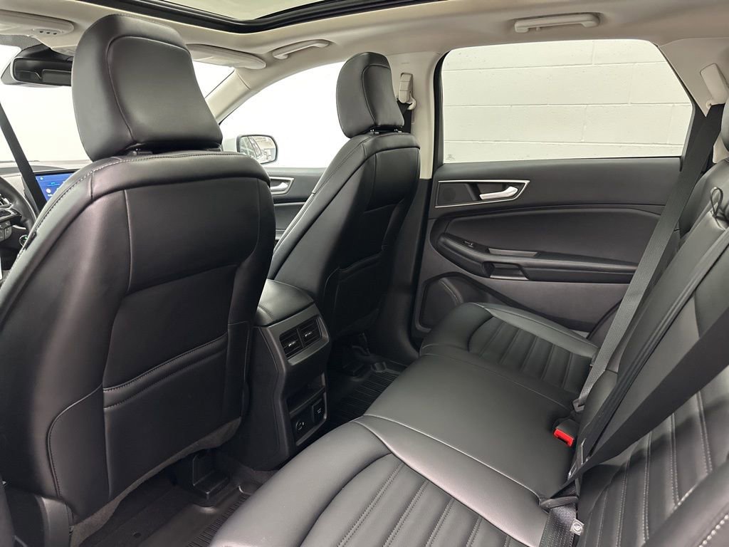 Used 2022 Ford Edge SEL w/ Convenience Package AWD/4WD image 20