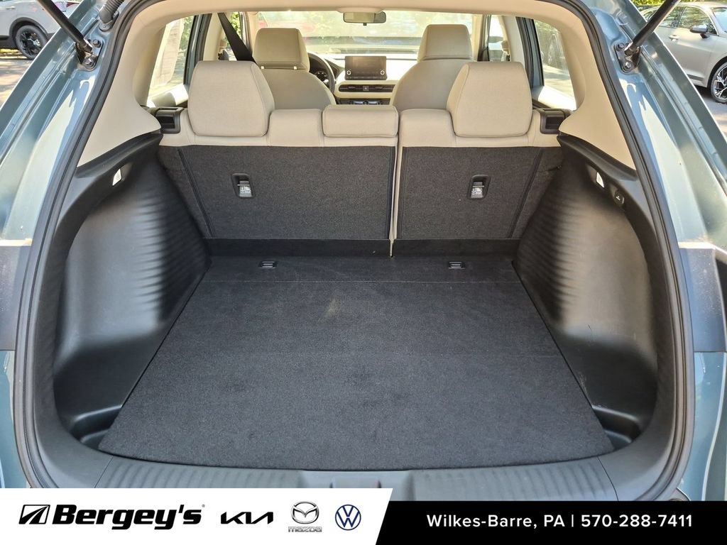 Used 2024 Honda HR-V LX image 24