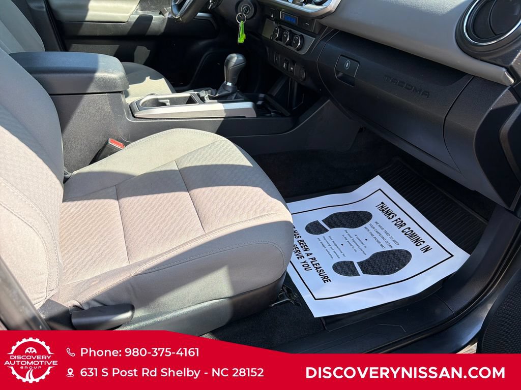 Used 2021 Toyota Tacoma SR5 RWD image 35