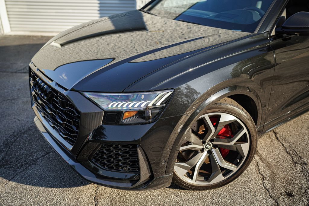 Used 2022 Audi RS Q8 w/ Carbon Optic Package AWD/4WD image 2