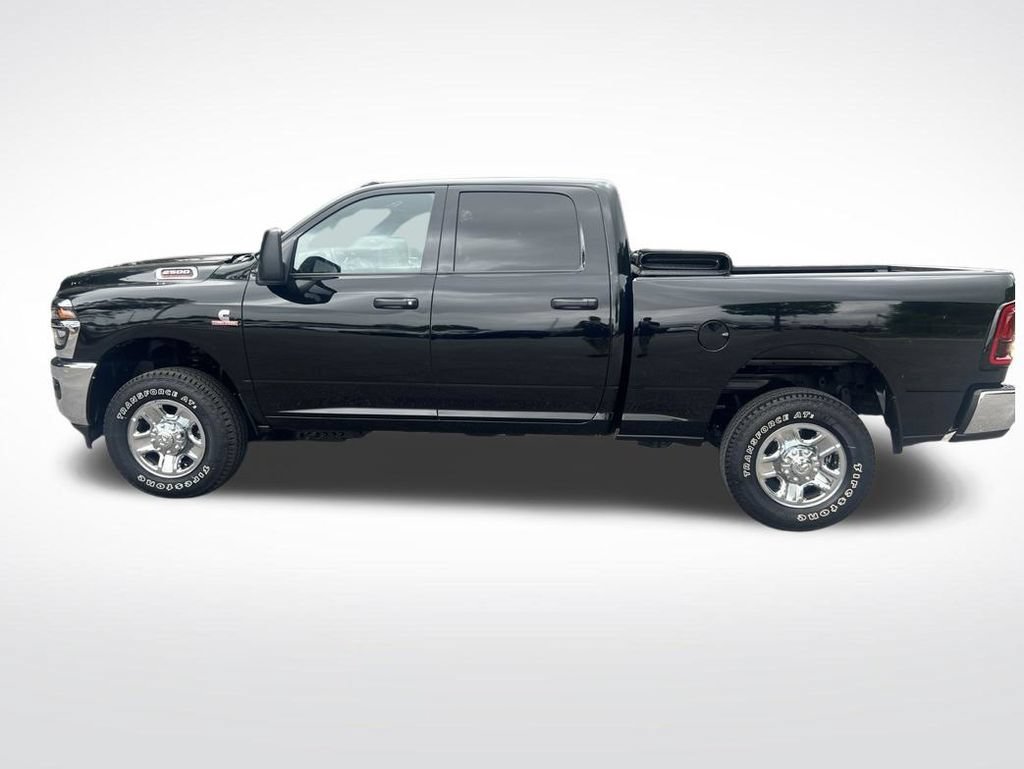 Used 2026 RAM 2500 Tradesman w/ Chrome Appearance Group AWD/4WD image 8