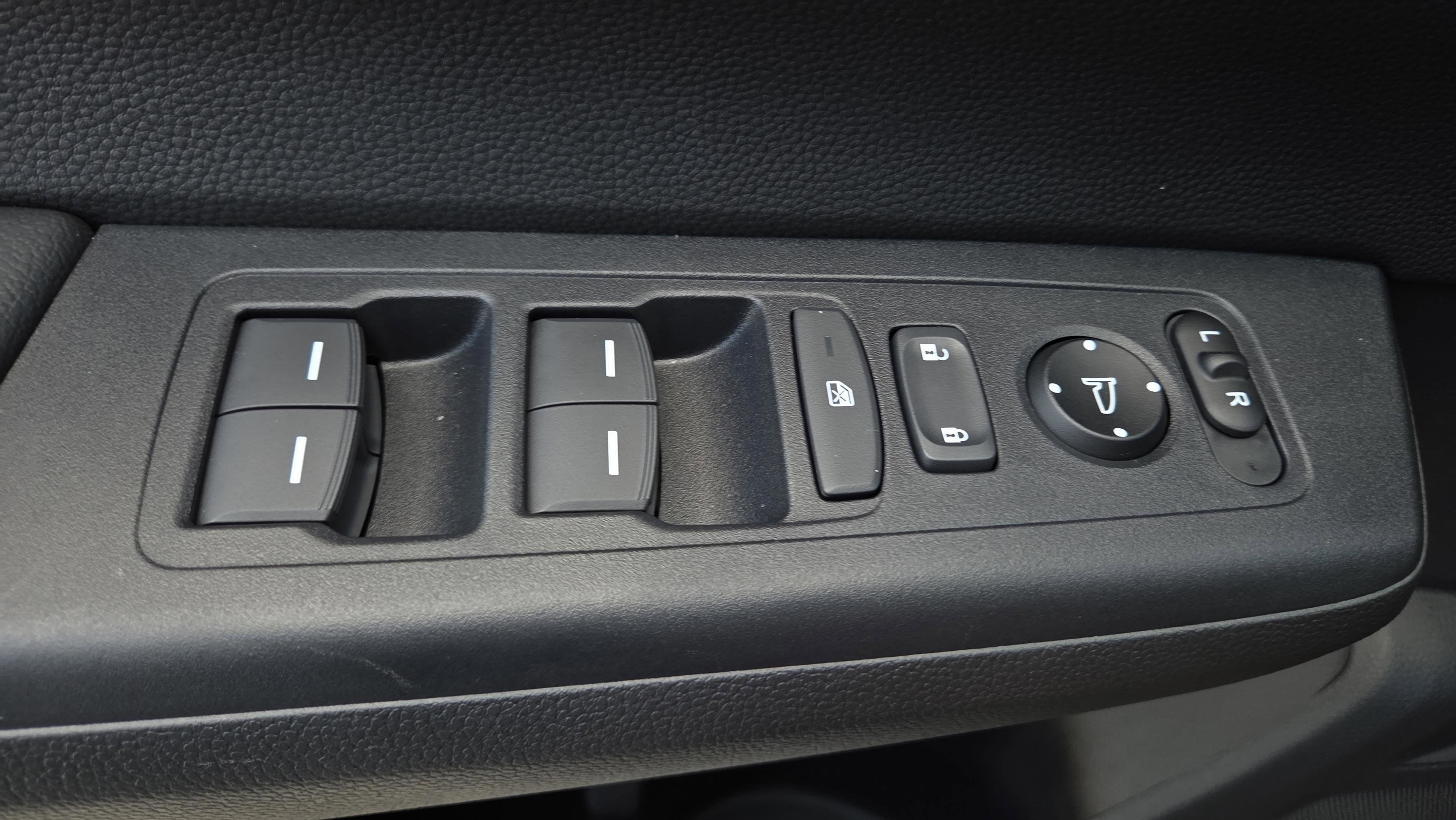 Used 2024 Honda CR-V Sport-L image 36