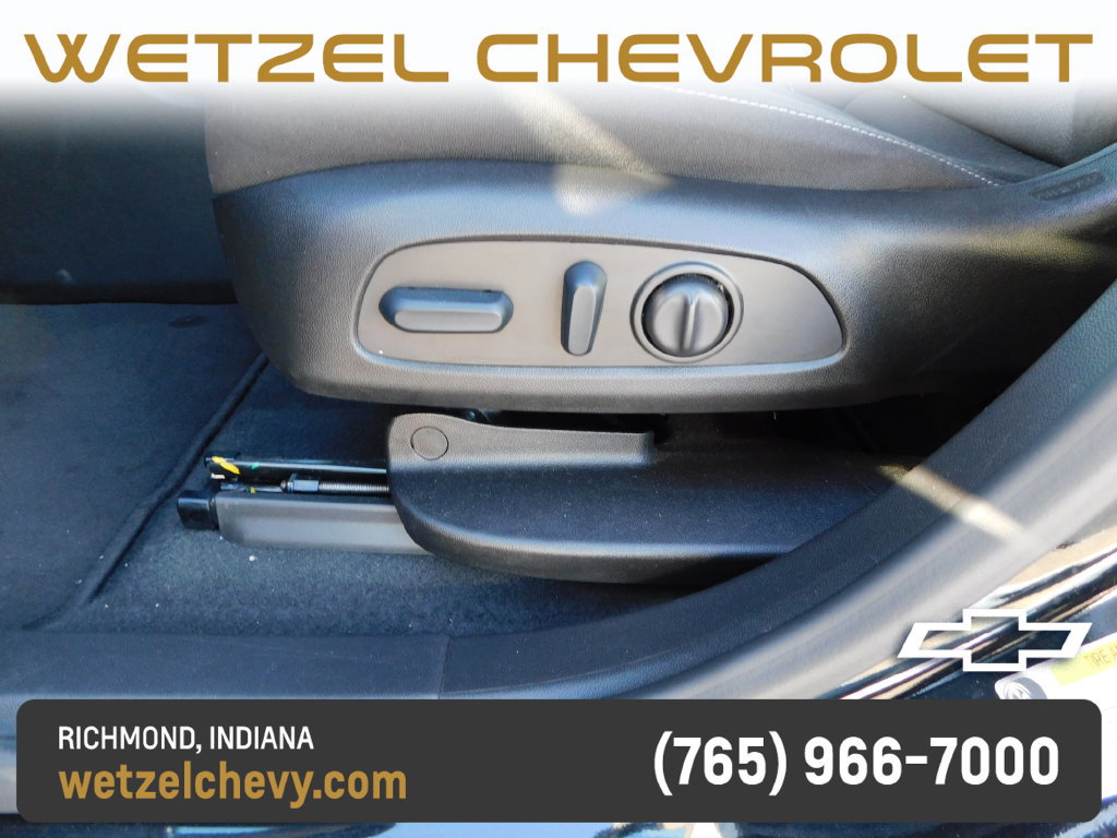 Certified 2025 Chevrolet Blazer LT AWD/4WD image 13