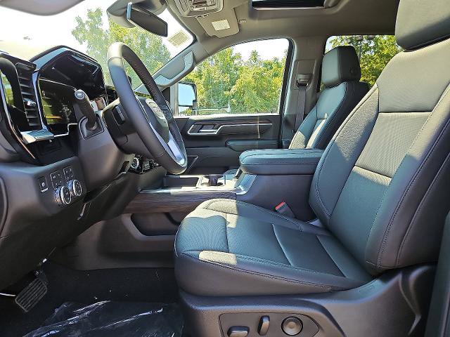 New 2026 GMC Sierra 2500 SLT image 11