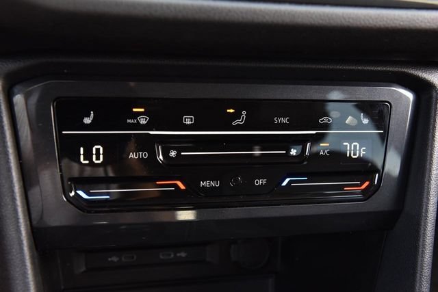 Certified 2022 Volkswagen Tiguan SE AWD/4WD image 15