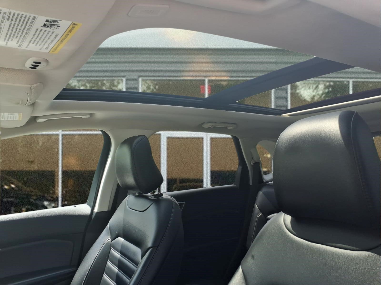 Used 2024 Ford Edge SEL w/ Convenience Package AWD/4WD image 18