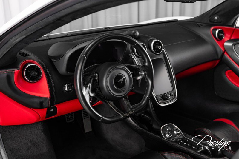 Used 2019 McLaren 570S Coupe image 32