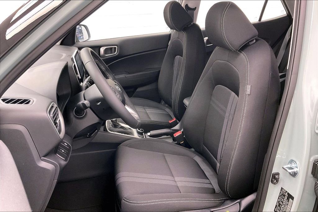 New 2026 Hyundai Venue SEL image 9