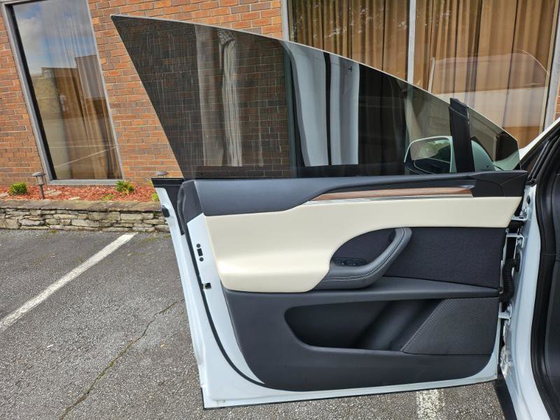 Used 2023 Tesla Model X AWD/4WD image 36