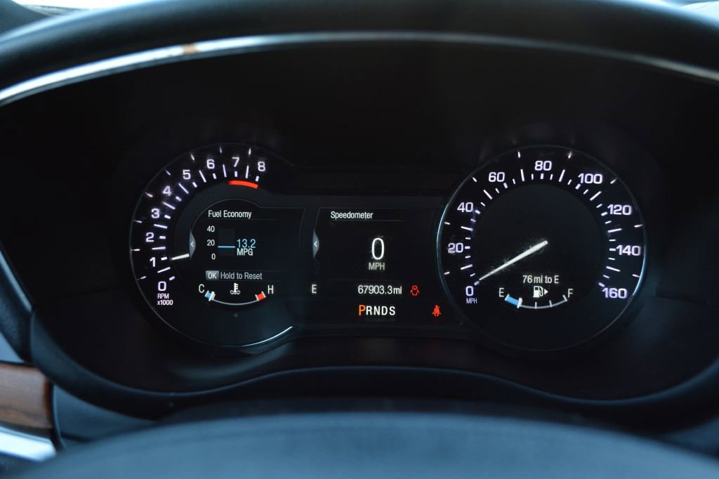 Used 2019 Lincoln MKC Select w/ Select Plus Package AWD/4WD image 16