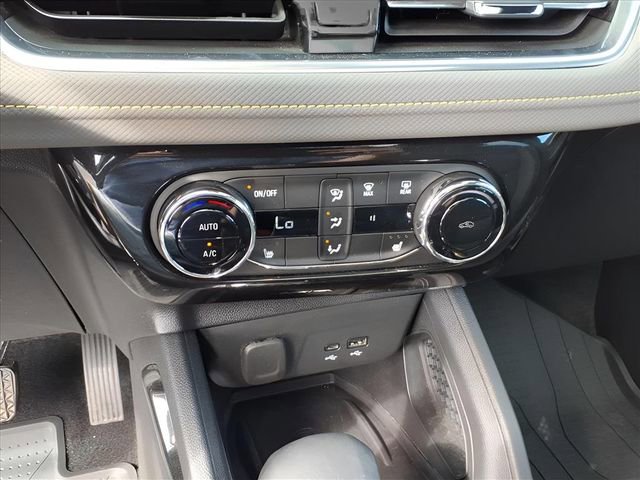 Used 2025 Chevrolet TrailBlazer ACTIV w/ Convenience Package image 12