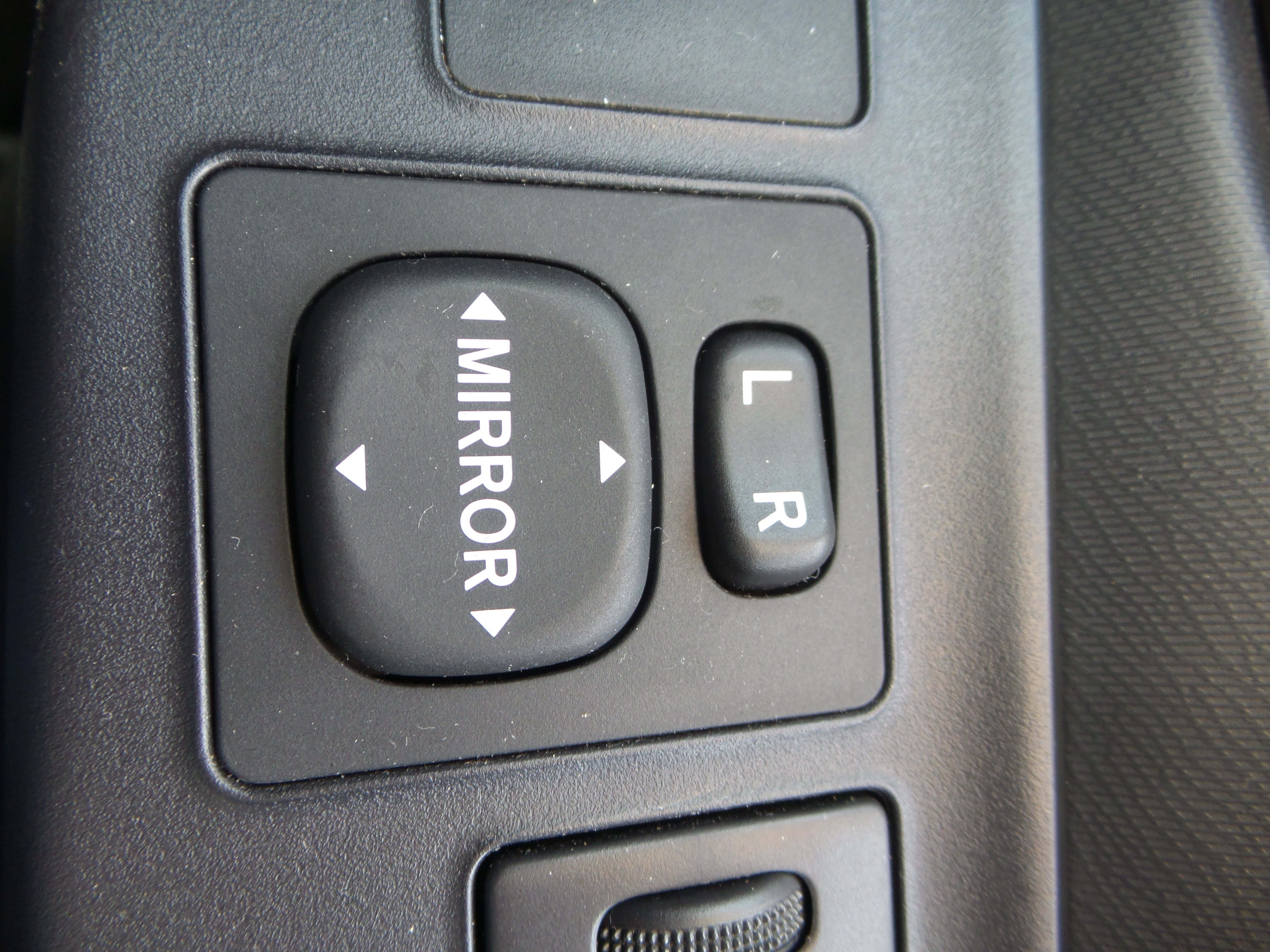 Used 2013 Toyota Prius C One FWD image 16