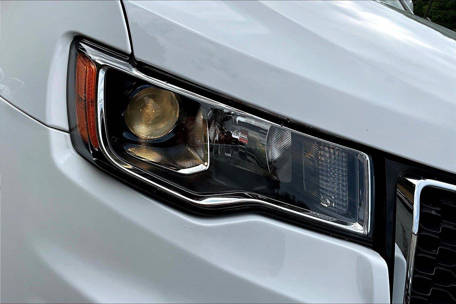 Certified 2021 Jeep Grand Cherokee Laredo AWD/4WD image 30