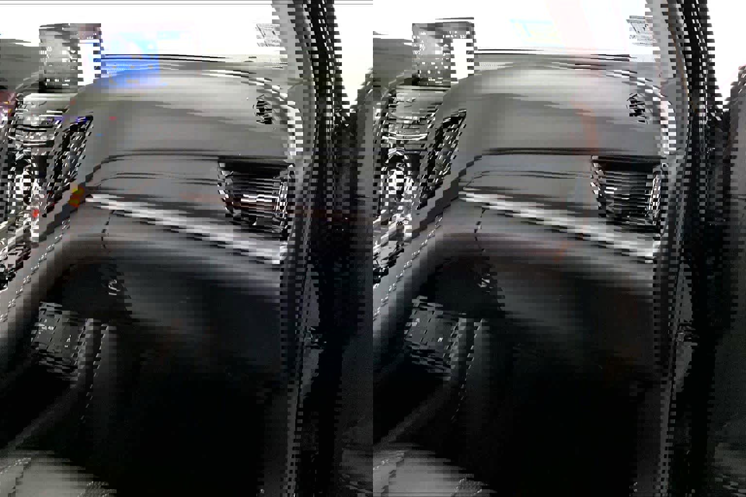 Used 2021 Acura RDX AWD w/ Technology Package image 18