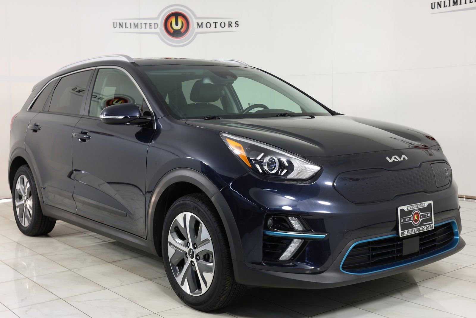 Used 2022 Kia Niro EX Premium w/ Cold Weather Package image 39