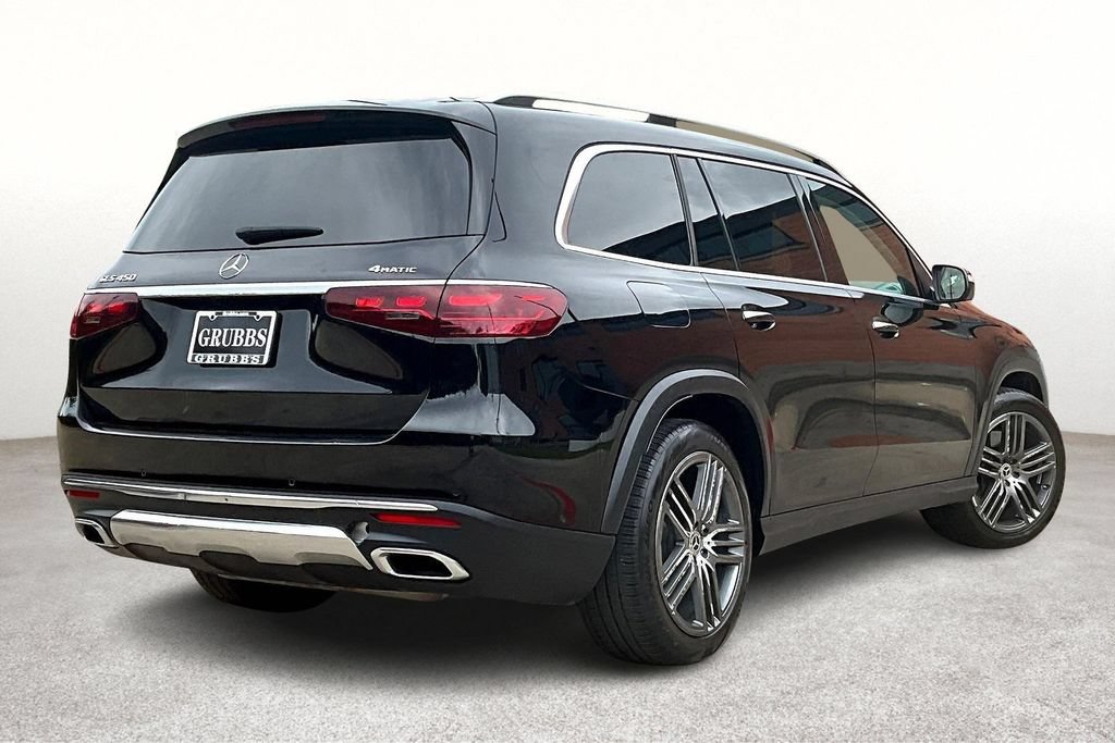 Used 2024 Mercedes-Benz GLS 450 4MATIC image 2