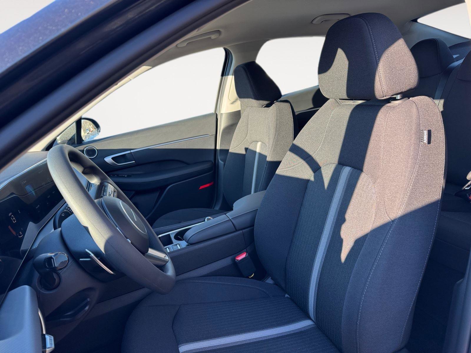 New 2026 Hyundai Sonata Blue image 10