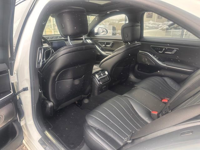 Used 2022 Mercedes-Benz S 500 4MATIC image 8