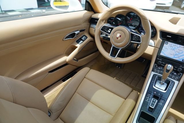 Used 2017 Porsche 911 Carrera image 18