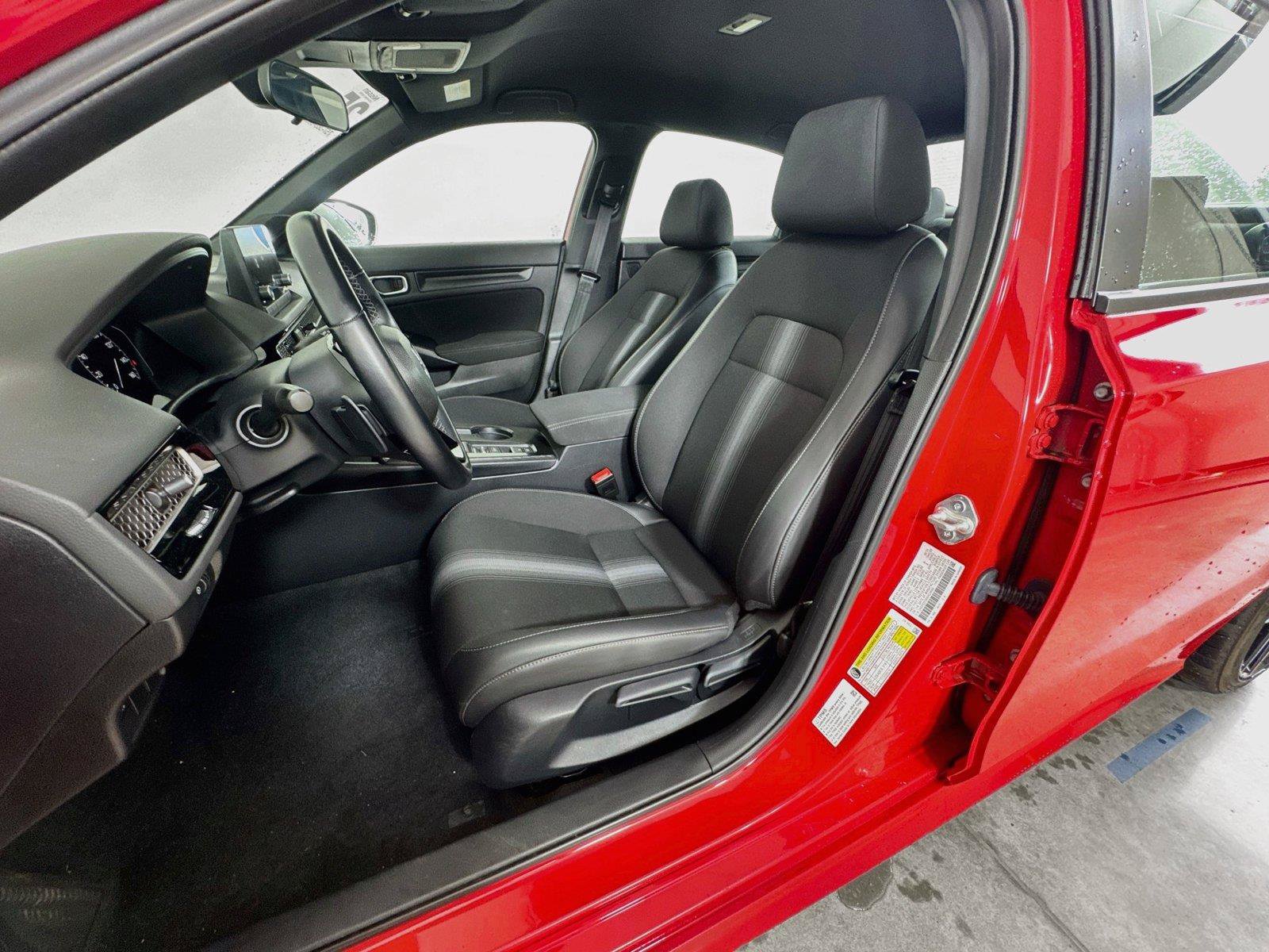 Used 2025 Honda Civic Sport image 19
