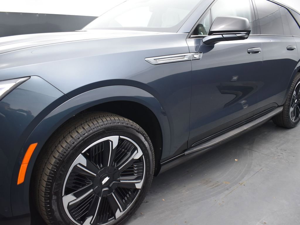 Certified 2025 Cadillac Escalade IQ Sport 1 AWD/4WD image 41