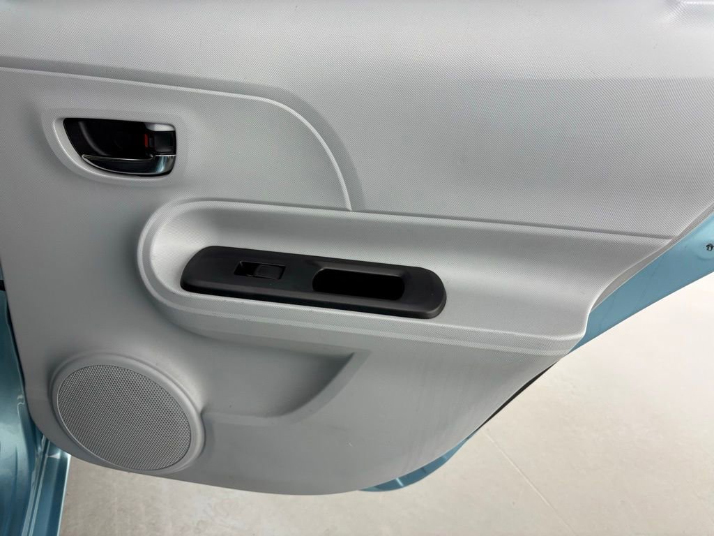 Used 2013 Toyota Prius C Two FWD image 33